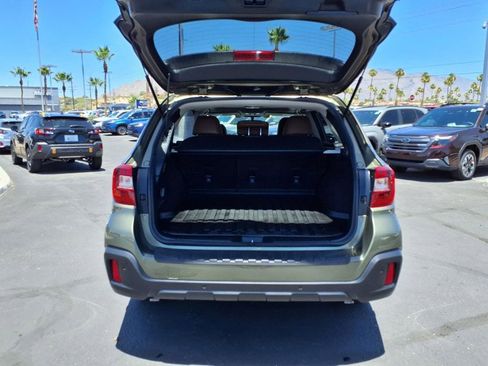 Used 2018 Subaru Outback 3.6R Touring AWD/4WD image 15