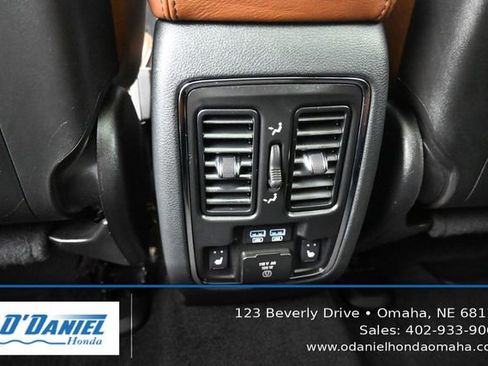 Used 2019 Jeep Grand Cherokee Summit AWD/4WD image 37