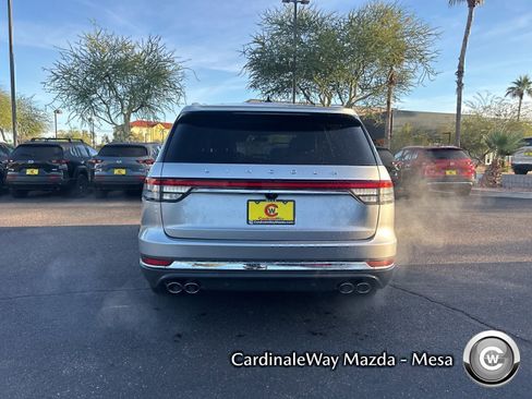 Used 2022 Lincoln Aviator Reserve w/ Equipment Group 201A image 6