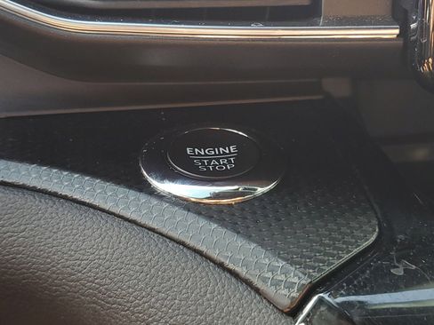 Used 2022 Ford Explorer ST image 14