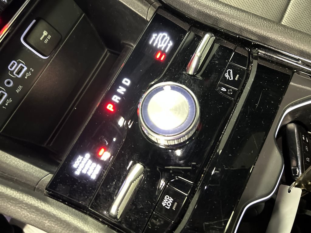 Used 2025 Jeep Grand Cherokee Summit w/ Obsidian Package AWD/4WD image 20