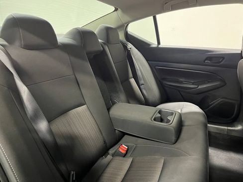 Used 2024 Nissan Altima 2.5 SV FWD image 13
