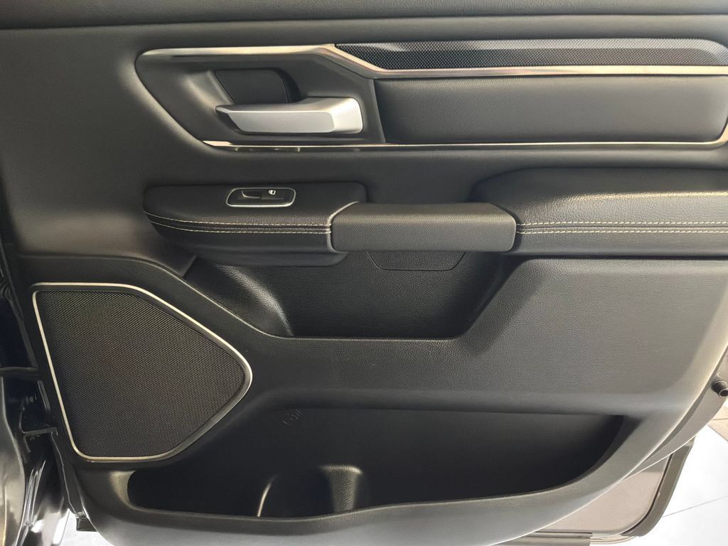 Used 2020 RAM 1500 Sport w/ Leather & Sound Group AWD/4WD image 16