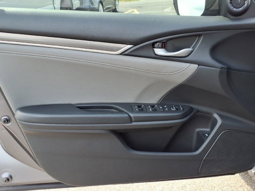Used 2019 Honda Civic EX-L image 21