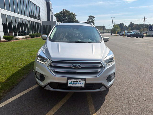 Used 2019 Ford Escape Titanium FWD image 2