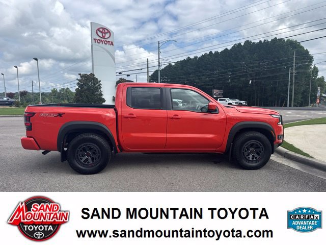 Used 2025 Nissan Frontier Pro-X w/ Tow Package RWD image 2