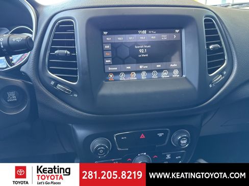 Used 2021 Jeep Compass Latitude image 18