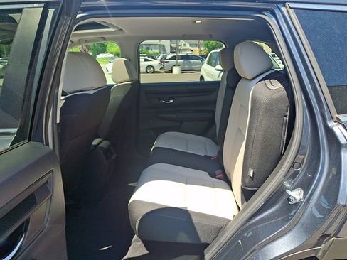 Used 2024 Honda CR-V EX image 10