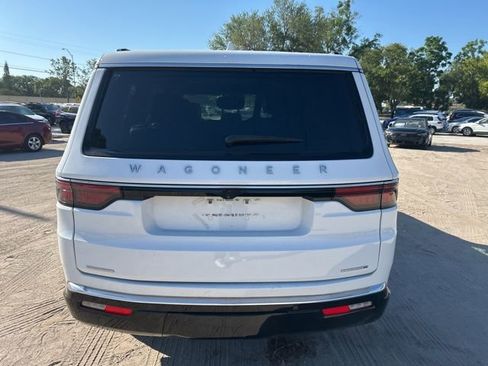 Used 2023 Jeep Wagoneer Series II image 17