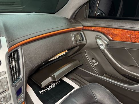 Used 2011 Cadillac CTS Premium image 41
