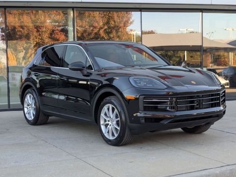 New 2026 Porsche Cayenne image 7