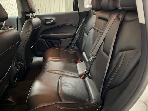 Used 2018 Jeep Compass Limited image 16