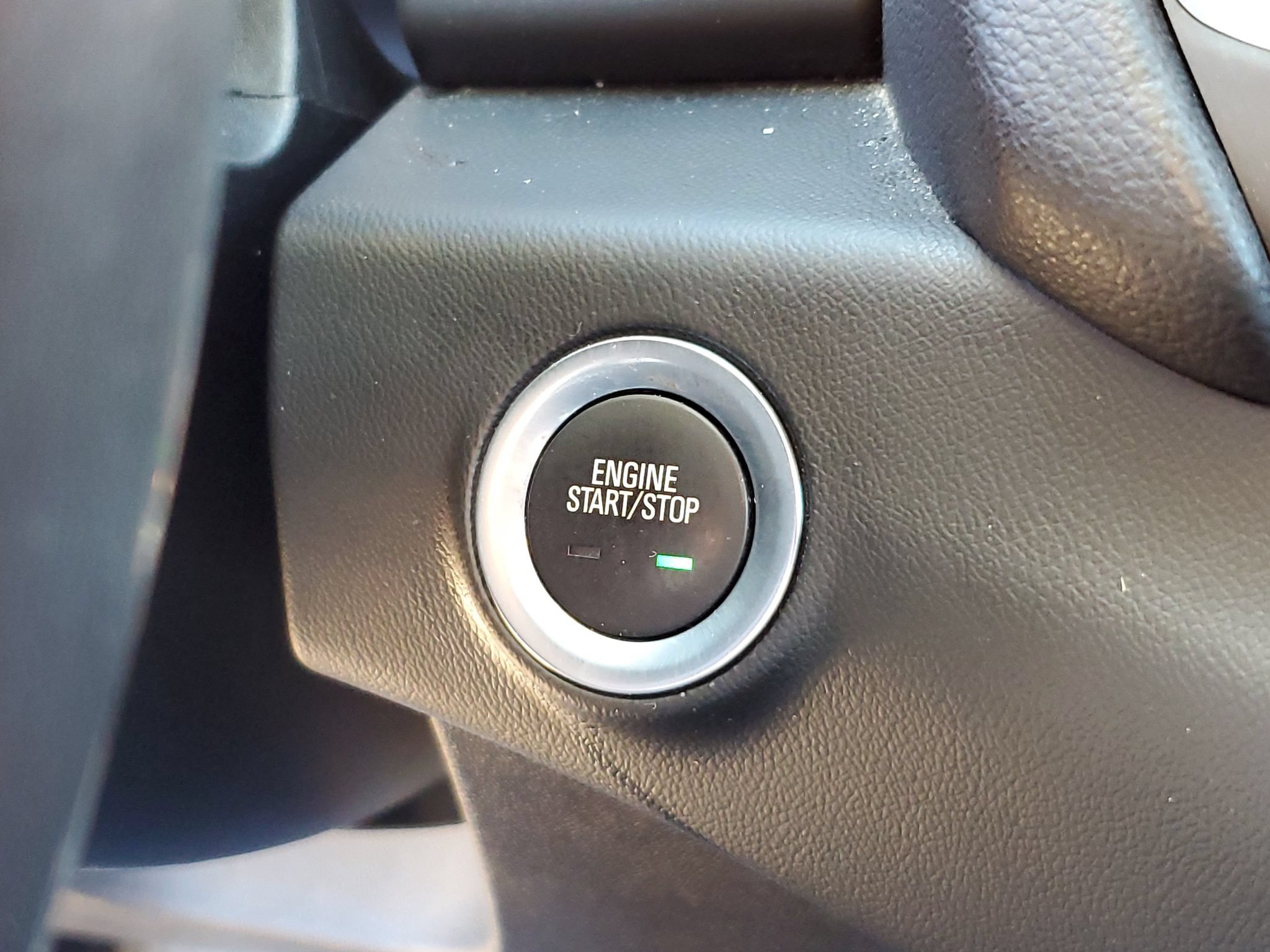 Used 2019 GMC Terrain Denali w/ Advanced Safety Package FWD image 27