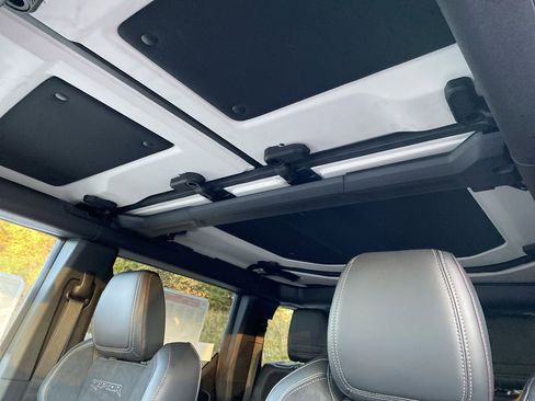 New 2025 Ford Bronco Raptor image 7