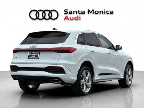 New 2025 Audi Q5 Premium Plus AWD/4WD image 2