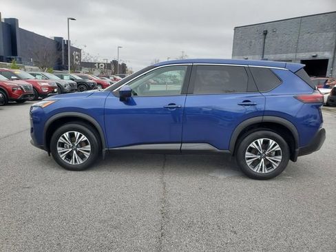 Certified 2023 Nissan Rogue SV image 7