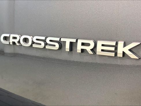 Used 2022 Subaru Crosstrek 2.0i Premium AWD/4WD image 9