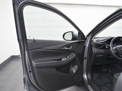 Used 2021 Buick Encore GX Select w/ Advanced Technology Package image 11