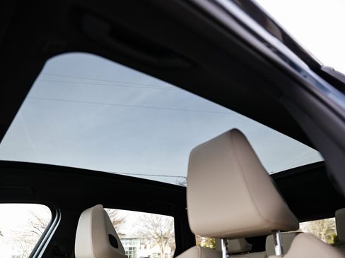 New 2026 BMW X3 xDrive30 w/ Premium Package image 14