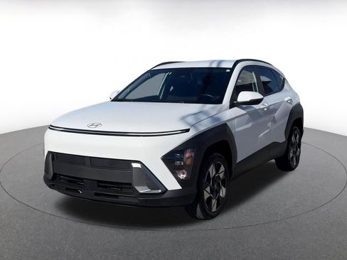 Used 2025 Hyundai Kona SEL image 7