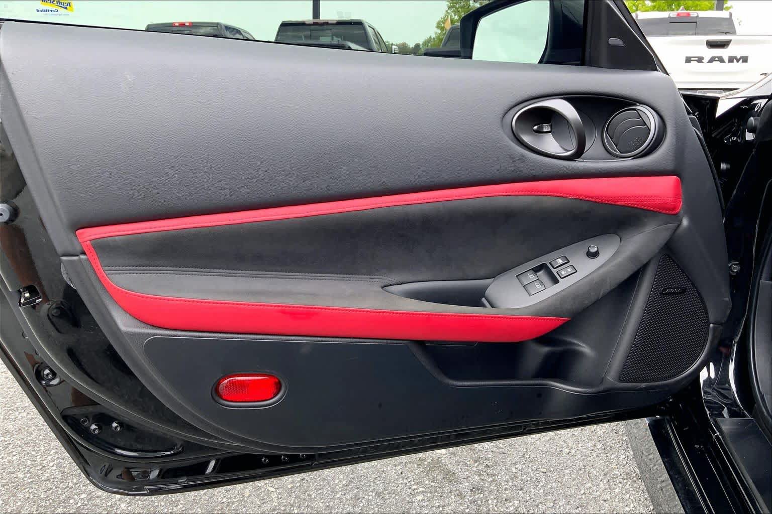 Used 2024 Nissan Z Performance w/ Floor Mat Package RWD image 19
