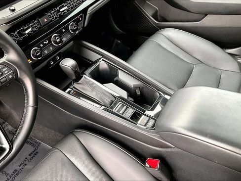 Used 2024 Honda Accord EX-L image 16