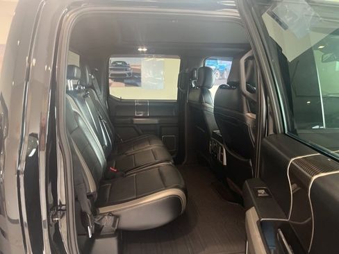 Used 2018 Ford F150 Raptor w/ Equipment Group 802A Luxury image 14