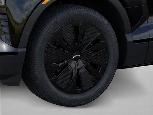 New 2026 Chevrolet Blazer EV LT image 9