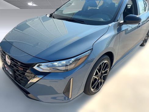 New 2025 Nissan Sentra SR image 20