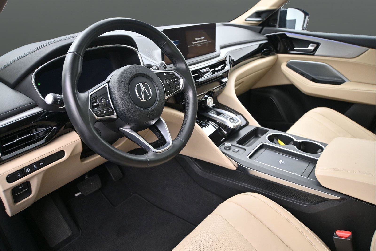 Certified 2025 Acura MDX w/ Technology Package AWD/4WD image 2