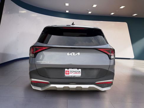 Used 2023 Kia Sportage EX image 4