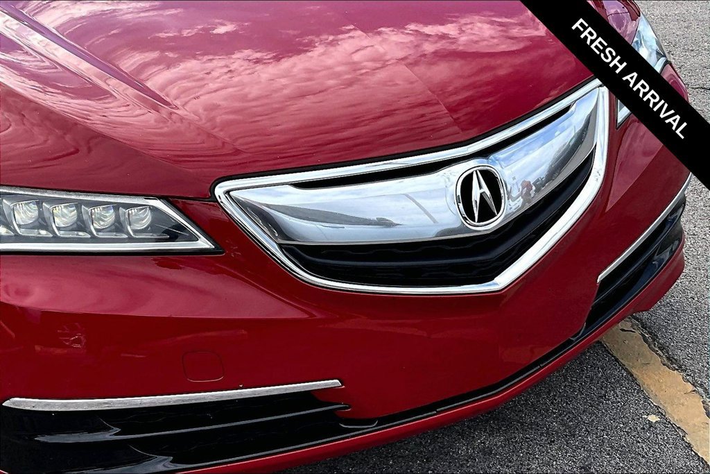 Used 2017 Acura TLX w/ Technology Package FWD image 32