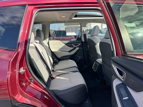 Used 2020 Subaru Forester Premium image 26