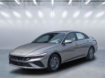Certified 2024 Hyundai Elantra SEL w/ Convenience Package
