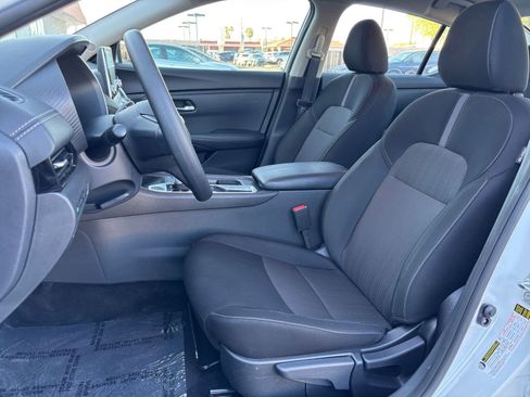 Used 2025 Nissan Sentra SV FWD image 24