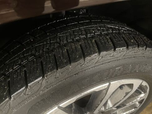 Used 2020 GMC Acadia Denali w/ Trailering Package image 29