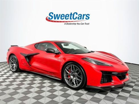 Used 2023 Chevrolet Corvette Z06 image 1
