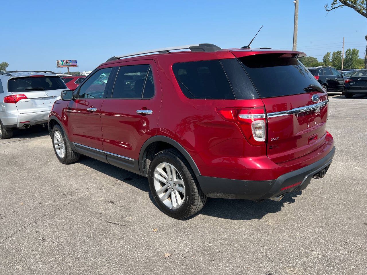 Used 2013 Ford Explorer XLT AWD/4WD image 20