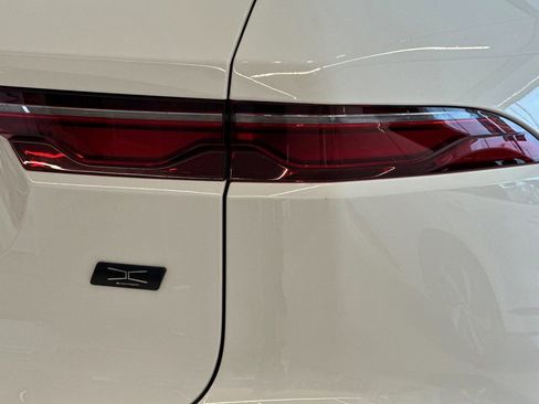 New 2026 Jaguar F-PACE R-Dynamic S AWD/4WD image 13