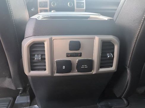 Certified 2019 Ford F150 Lariat w/ Equipment Group 502A Luxury image 20