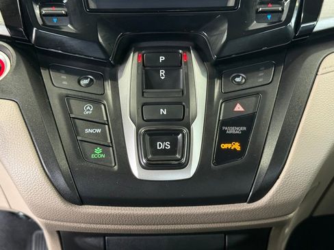 Used 2022 Honda Odyssey EX-L image 28
