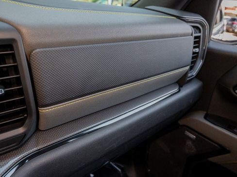 Used 2023 Chevrolet Silverado 1500 ZR2 image 31