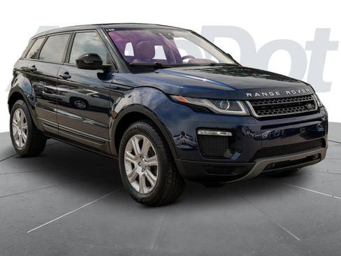 Used 2018 Land Rover Range Rover Evoque SE Premium AWD/4WD image 4