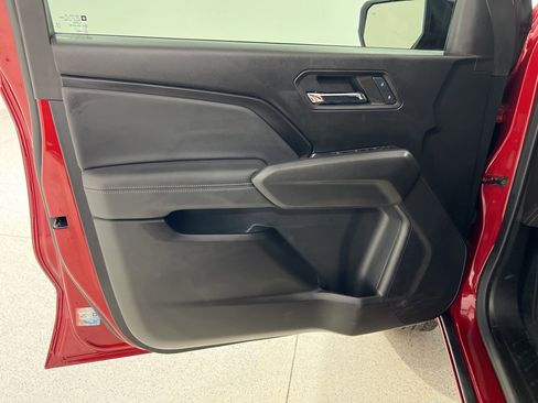 Used 2024 GMC Canyon Elevation w/ Convenience Package image 20