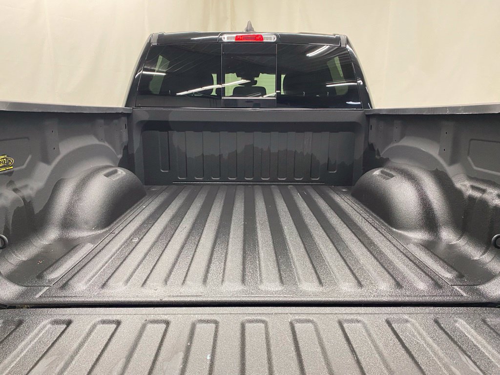 Used 2022 RAM 1500 Big Horn AWD/4WD image 8