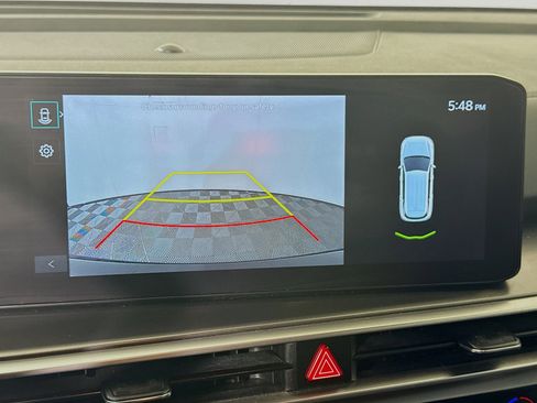 Used 2024 Kia Sorento S image 19