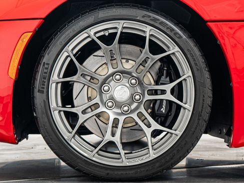 Used 2013 SRT Viper SRT-10 w/ Track Pkg RWD image 10