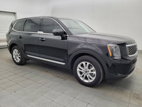 Used 2020 Kia Telluride LX FWD image 11
