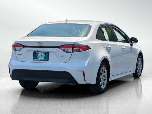 Used 2024 Toyota Corolla LE FWD image 4