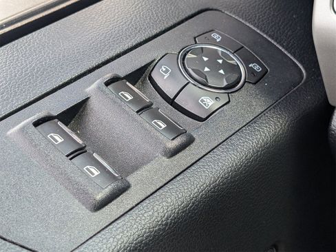 Used 2018 Ford F150 Lariat w/ Equipment Group 502A Luxury image 23